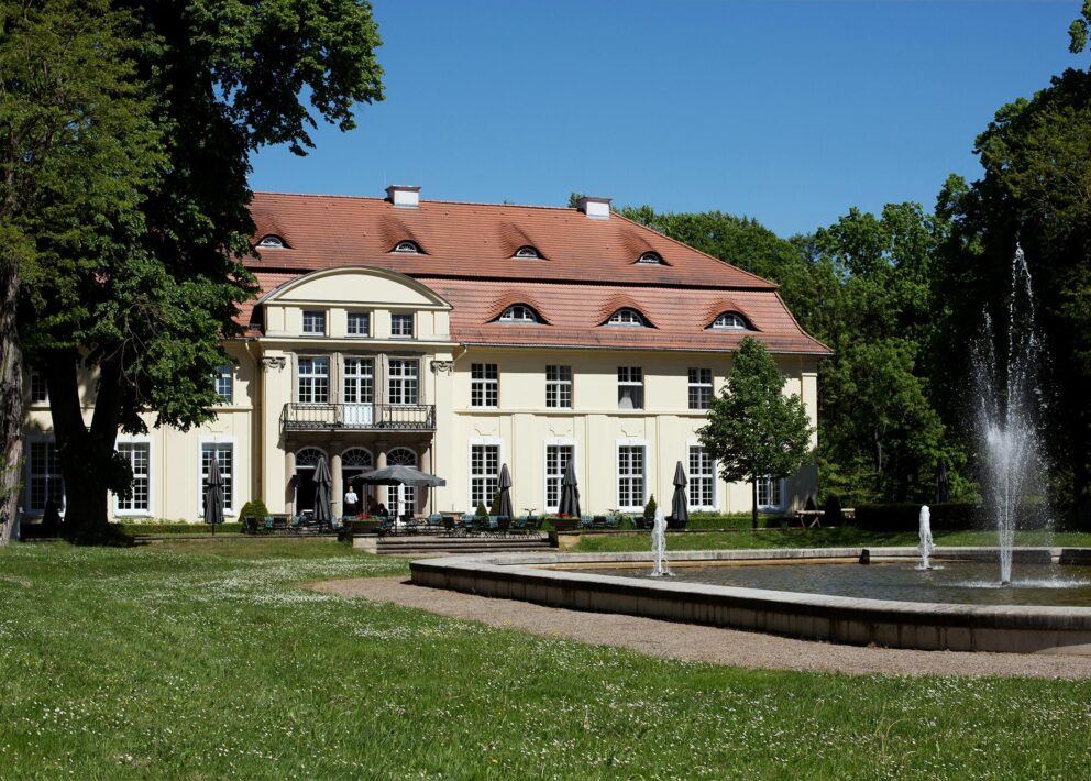 Hzb01