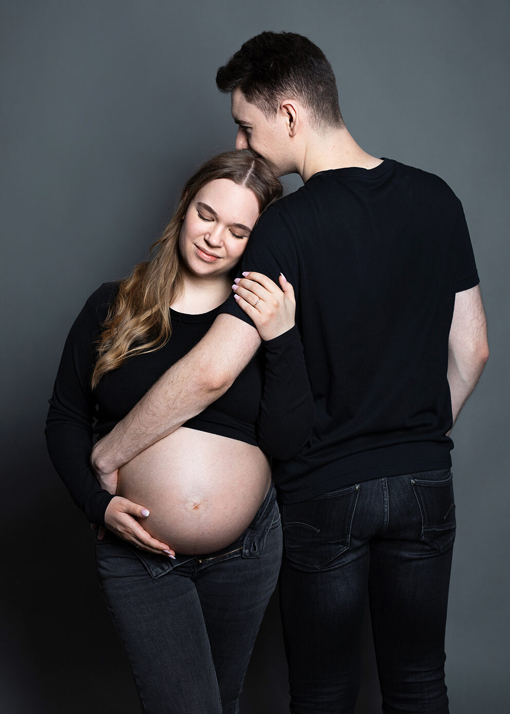 Babybauch fotoshooting rostock babybauchshooting indoor babybauchfotos fotograf rostock 013