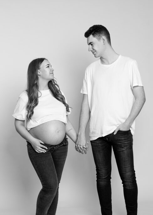 Babybauch fotoshooting rostock babybauchshooting indoor babybauchfotos fotograf rostock 022