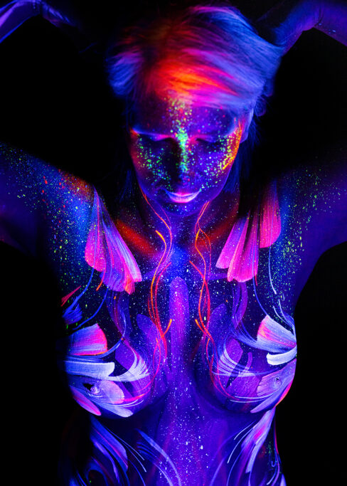 Bodypainting ganzkoerper fotoshooting rostock body painting bilder schwarzlicht fotografie rostock 033