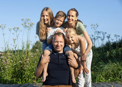 Familienshooting rostock familienfotos gehlsdorf familienfotograf rostock ostsee familienfotografin 010