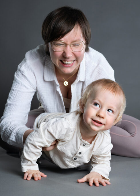 Mutter kind fotoshooting rostock babyfotos fotograf rostock familienfotos rostock fotostudio 013